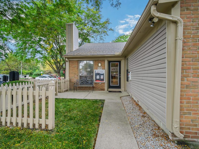 TGM Worthington Green Apartments Private Patio with Lawn Area 3
